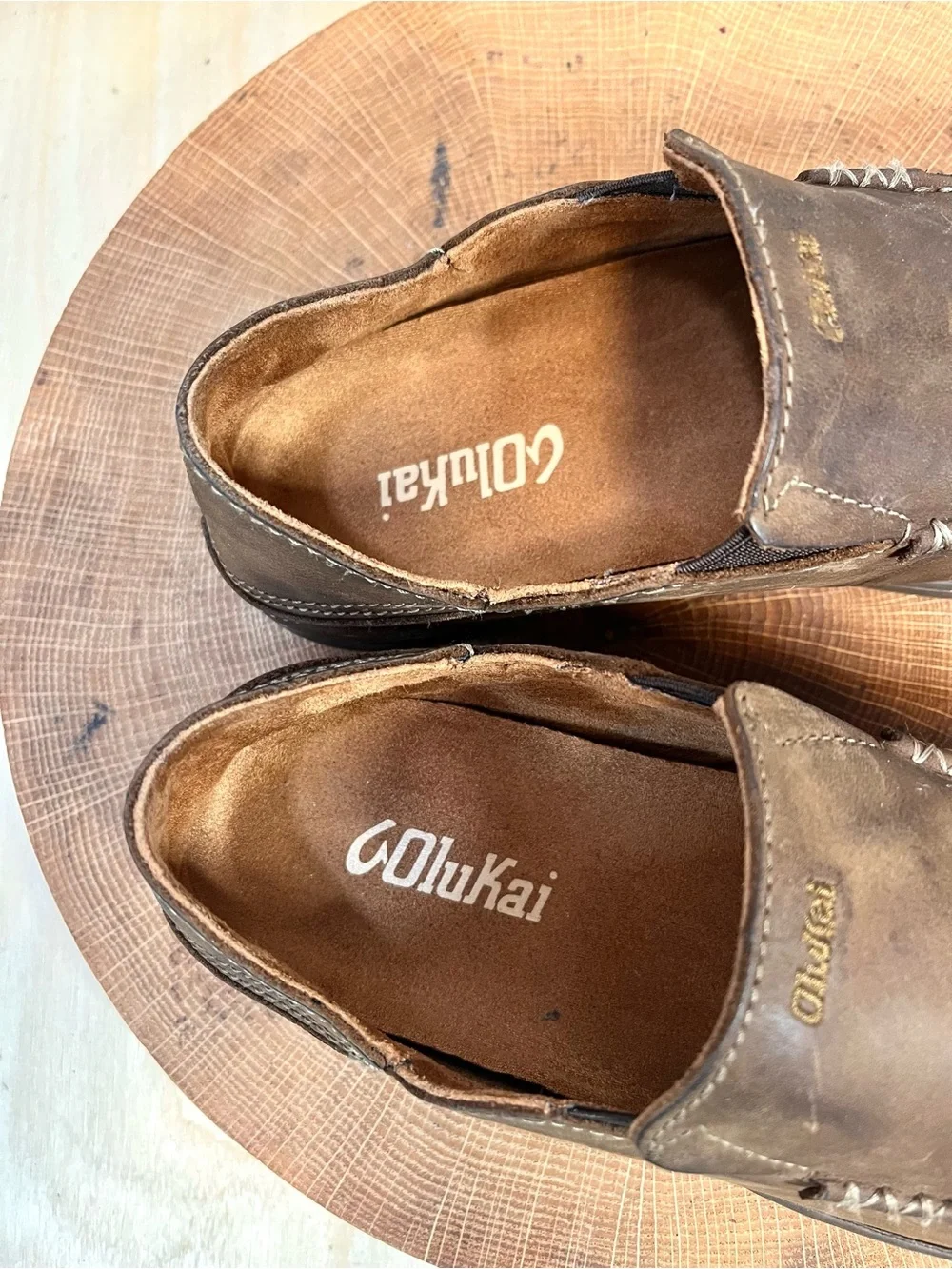OluKai Moloa Kids Slip-On Shoes Brown Leather Size 2 Moccasins